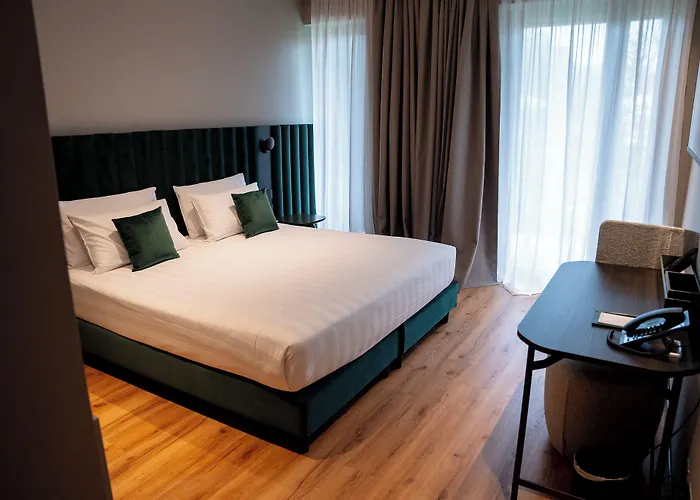 Hills Hotel