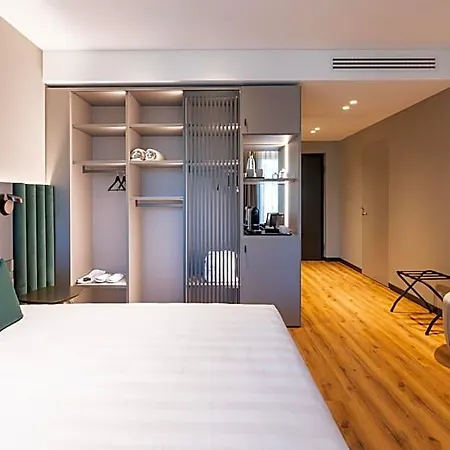 Hotel Hills Como