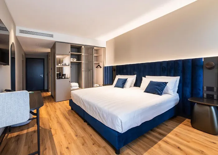 Hills Hotel 4*