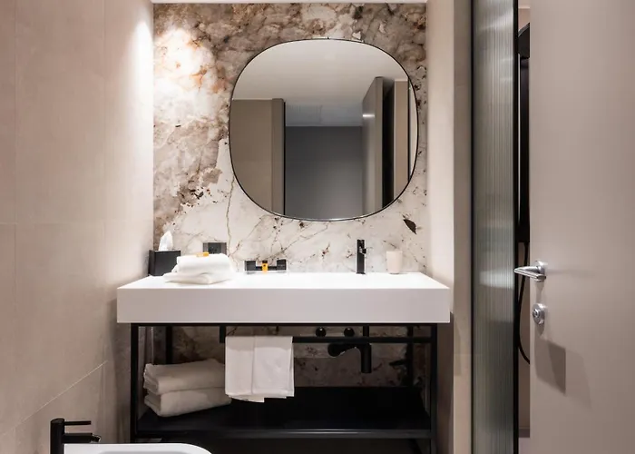 Hills Hotel Como