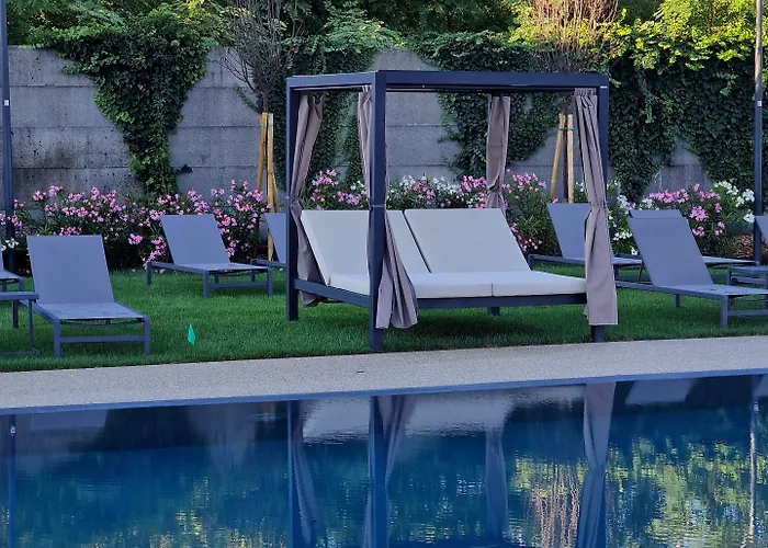 Hills Hotel 4*